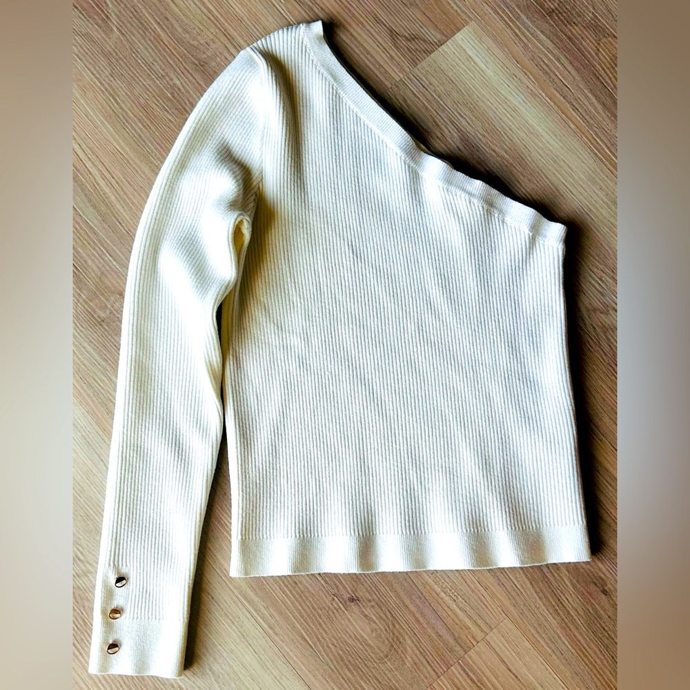 ASOS Sweater One Sleeve Sweater NWOT 10 White Gold Buttons Glam Ribbed